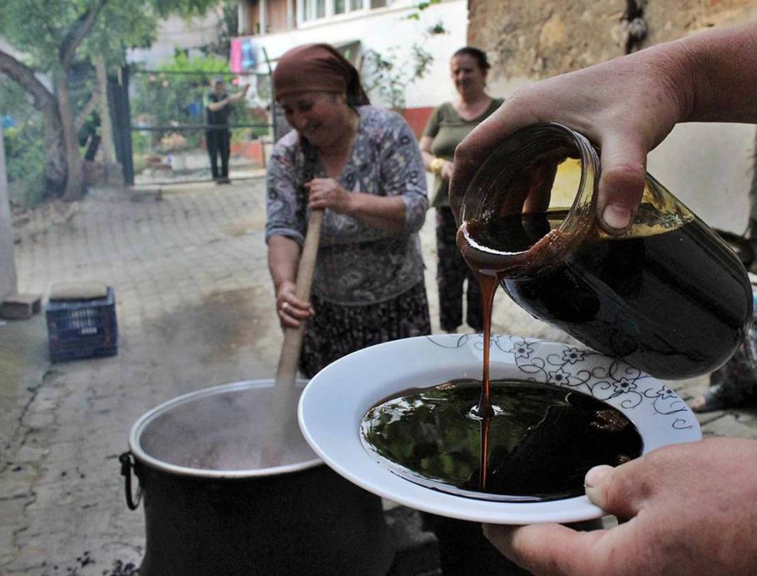 Anadolu'nun mucizesi: Doğal enerji kaynağı! Doğal beslenme akımının yeni yıldızı: Dut pekmezi 20